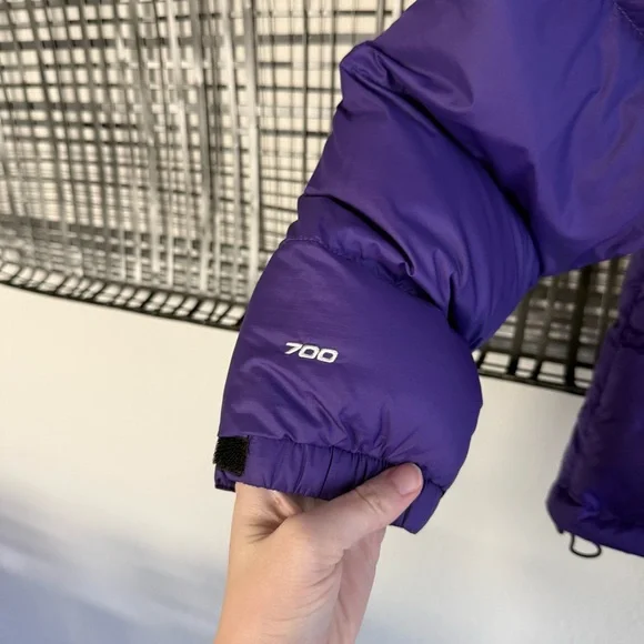 The North Face 1996 Retro Nuptse Jacket in Peak Purple - Picture 5 of 7